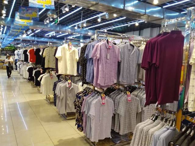八鋼首家服裝批發(fā)城喜迎父親節(jié)，男士進店有禮，鞋帽批發(fā)優(yōu)惠多